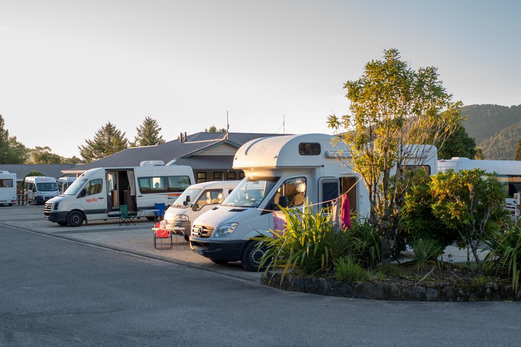 Fox Glacier Top 10 Holiday Park & Motels Экстерьер фото